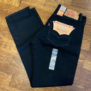 NWT! Levi’s 501 Straight Leg Button Fly Jeans